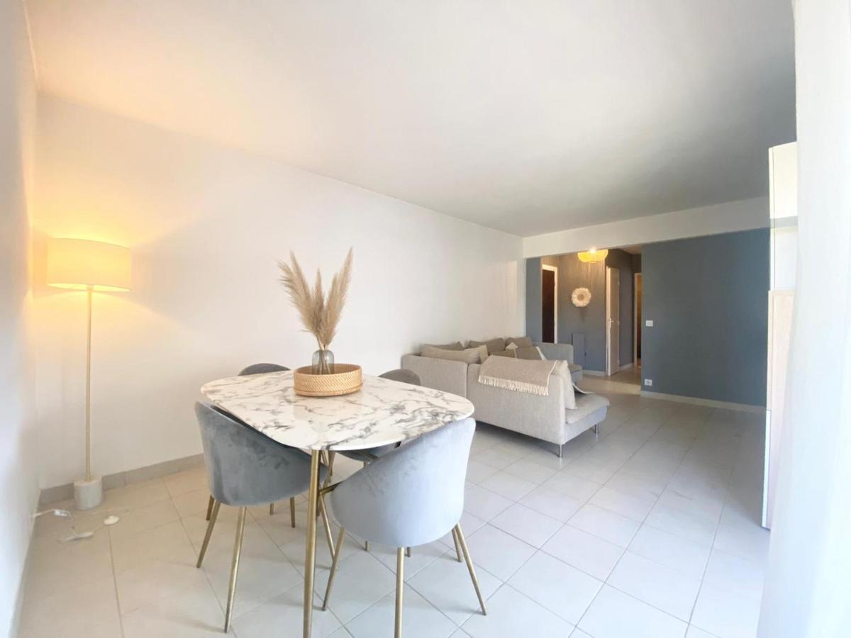 Apartment Antibes City-Center & Port Εξωτερικό φωτογραφία